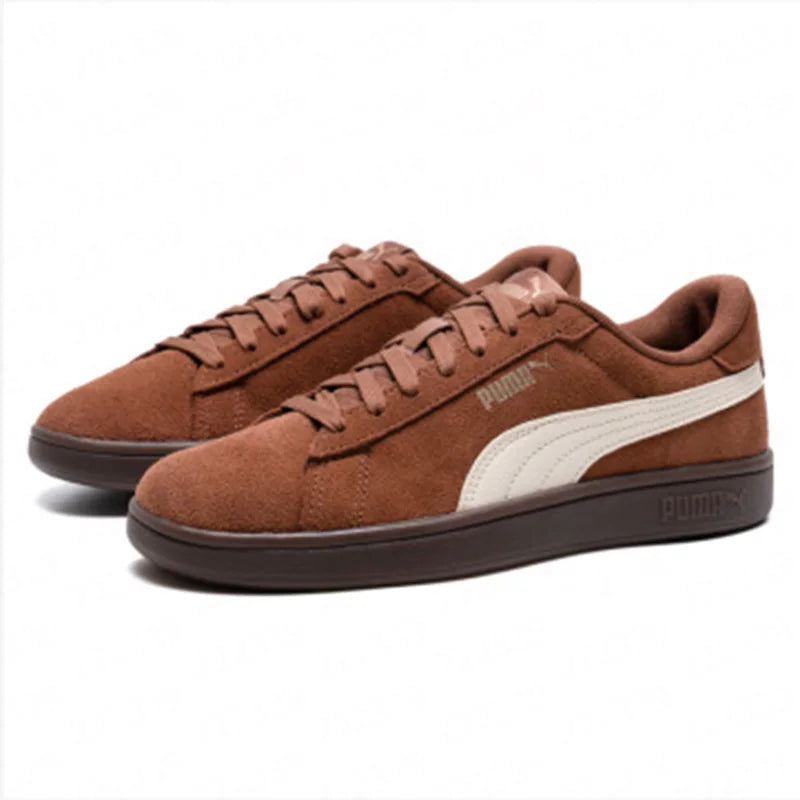Sneaker Casual Retro PUMA in Pelle Scamosciata con Suola Morbida, Resistenti e Adatte per la Città, Scarpe Sportive Semplici a Taglio Basso 390984-35