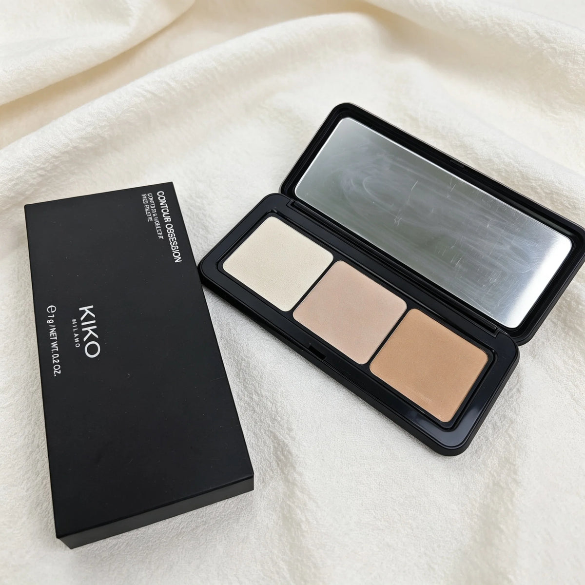 KIKO MILANO Palette Contour Obsession 2 Polveri Contour e 1 Illuminante, Palette Trucco Viso, Kit Contour Modellante Miscelabile