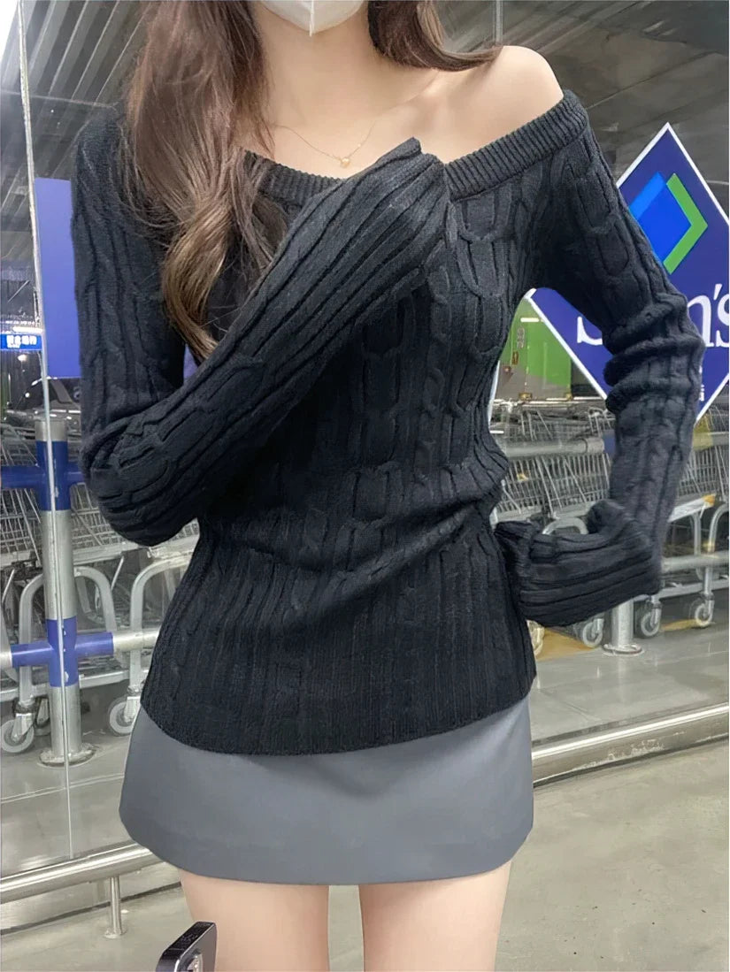 Maglione casual a coste con spalle scoperte, pullover da donna a maniche lunghe, maglietta basic bianca, pullover slim, top sexy da donna con una spalla scoperta, nuovo