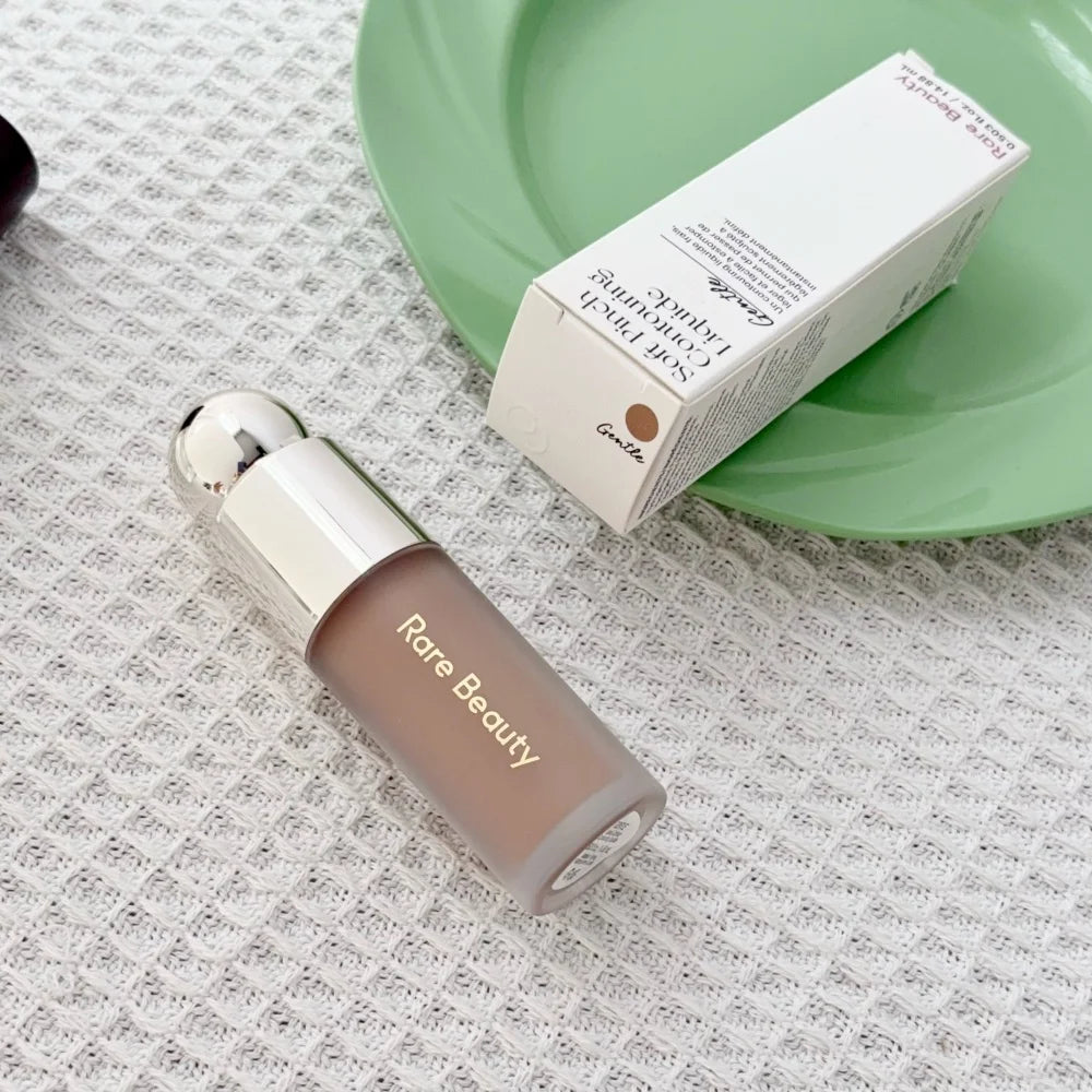 Rare Beauty Soft Pinch Liquid Blush: Fard Liquido Effetto Seta, Liscio e Duraturo, per un Effetto Naturale e Luminoso Senza Cuciture