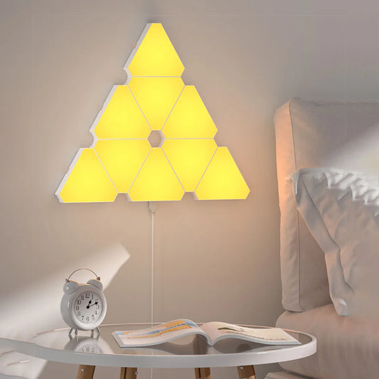 Lampada quantistica triangolare a LED Lampada da parete RGB Pickup intelligente Luce di sfondo ritmica per la decorazione dell'ufficio della luce notturna del comodino della camera da letto