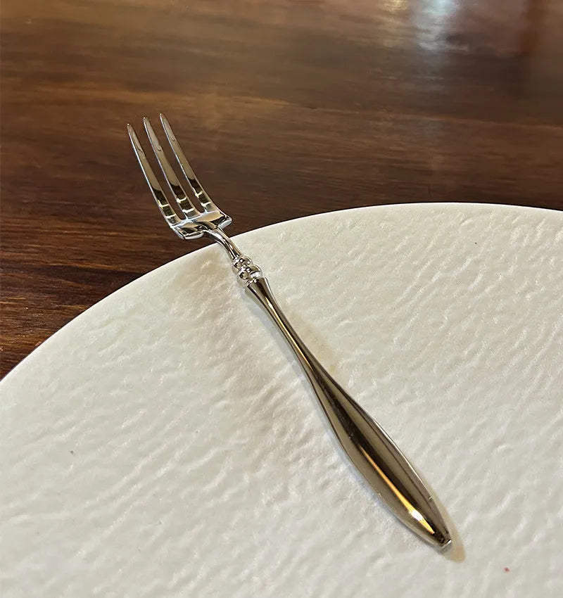 Set di posate per bistecche in acciaio inossidabile 304 di alta qualità, 6 pezzi, coltello, forchetta e cucchiaio creativi e rinforzati, stoviglie per hotel e ristoranti