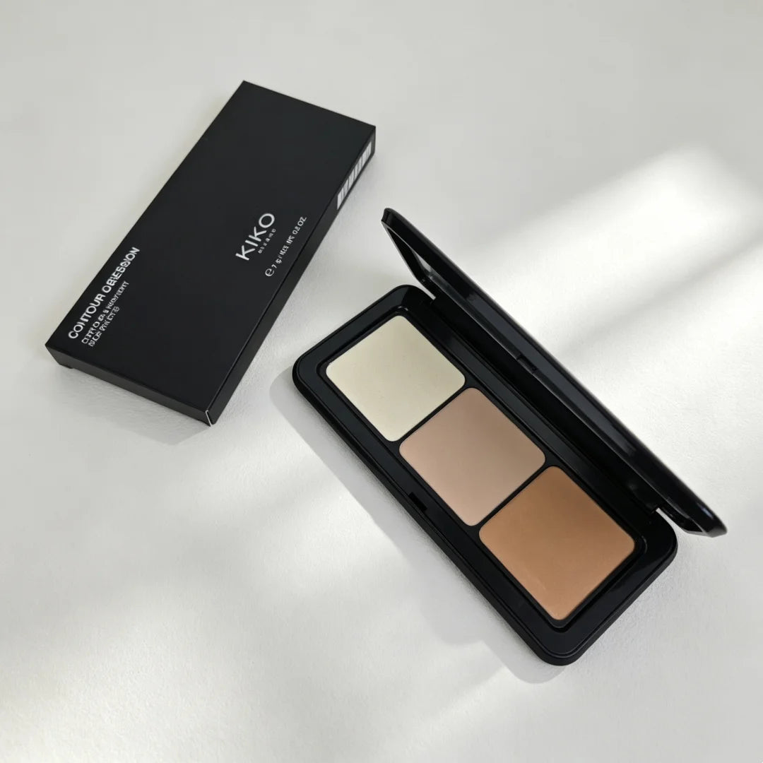 Fondotinta in Polvere e Ombretto Liquido KIKO Milano, Impermeabile, Resistente al Sudore, Texture Vellutata, Effetto Naturale Illuminante, Finitura Morbida