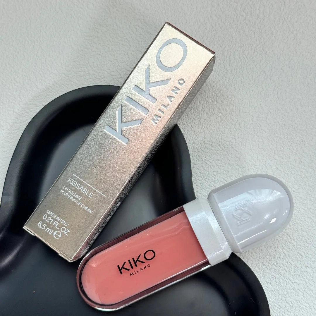 KIKO Milano 3D Hydra Lip Gloss & Wet Dry Powder Foundation, Effetto Volumizzante, Lucentezza a Specchio, Idratante, Non Appiccicoso, Effetto Vetro, Trucco Liscio