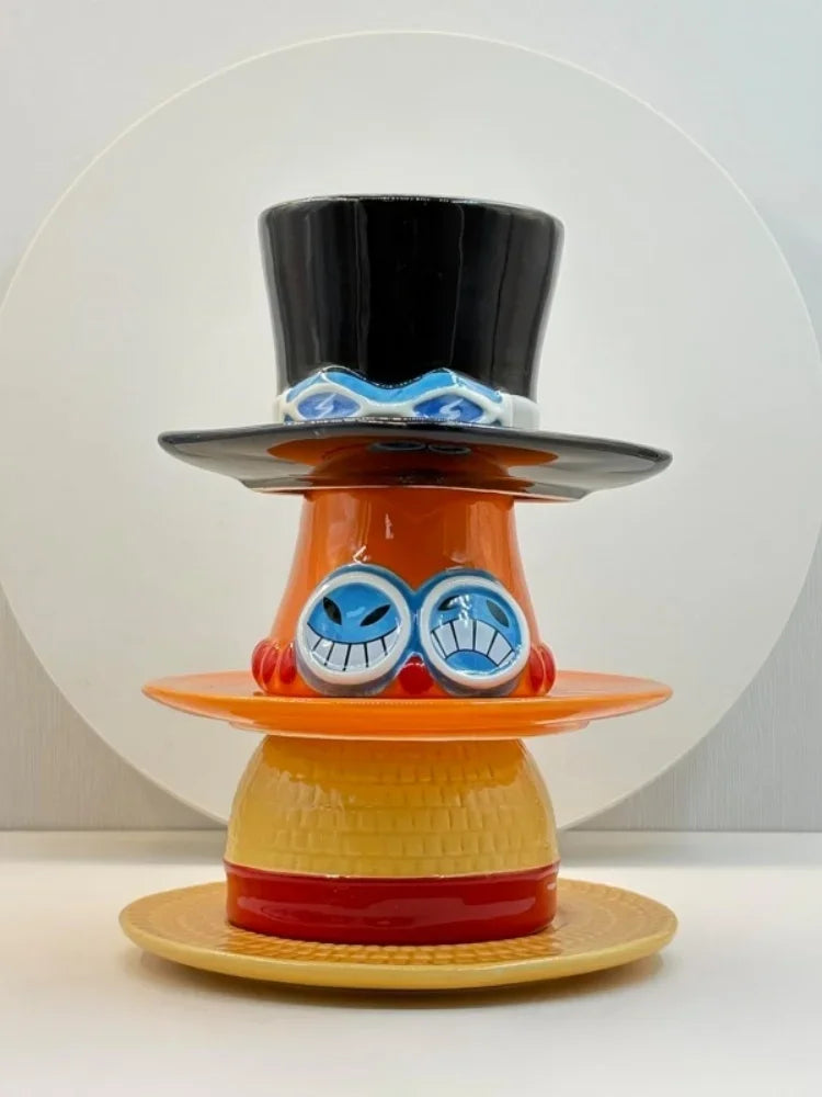 Tazza da caffè e piattino del fumetto Tazze d'acqua a forma di cappello creativo Cosplay Anime Chopper Ace Sabo Tazza in ceramica Piatto da dessert Regali