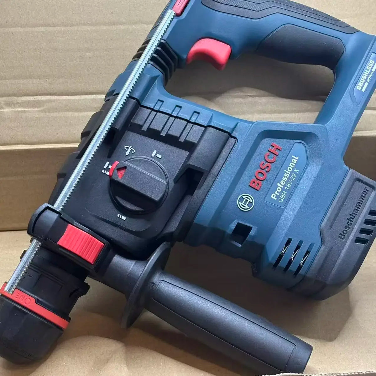 BOSCH GBH18V-22X Martello Perforatore Rotativo a Batteria SDS PLUS, Martello Elettrico Brushless per Lavori Pesanti su Calcestruzzo e Muratura