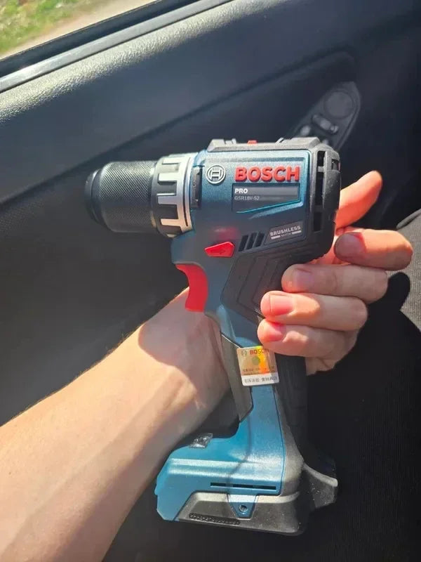 Trapano Elettrico Bosch GSR18V-52, 52Nm, Resistente e Robusto con Mandrino in Metallo per Avvitamento e Foratura di Alta Qualità