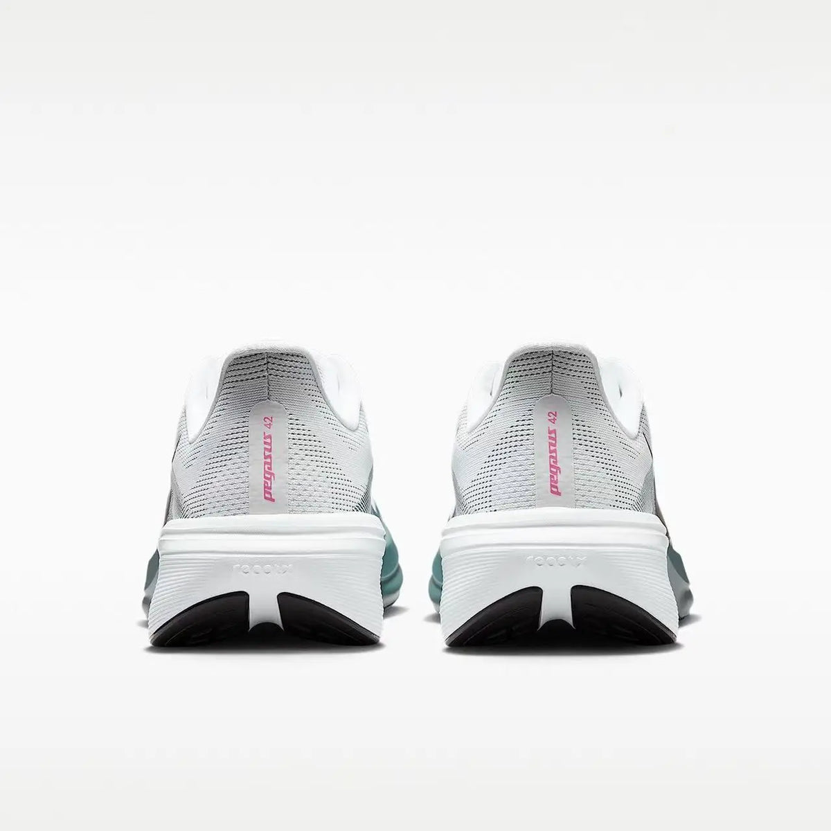 Nike Pegasus 42: scarpe da corsa da uomo, comode, resistenti all’usura e dotate di un’ottima elasticità, disponibili nei colori bianco, nero e verde, modello IB1873-110.