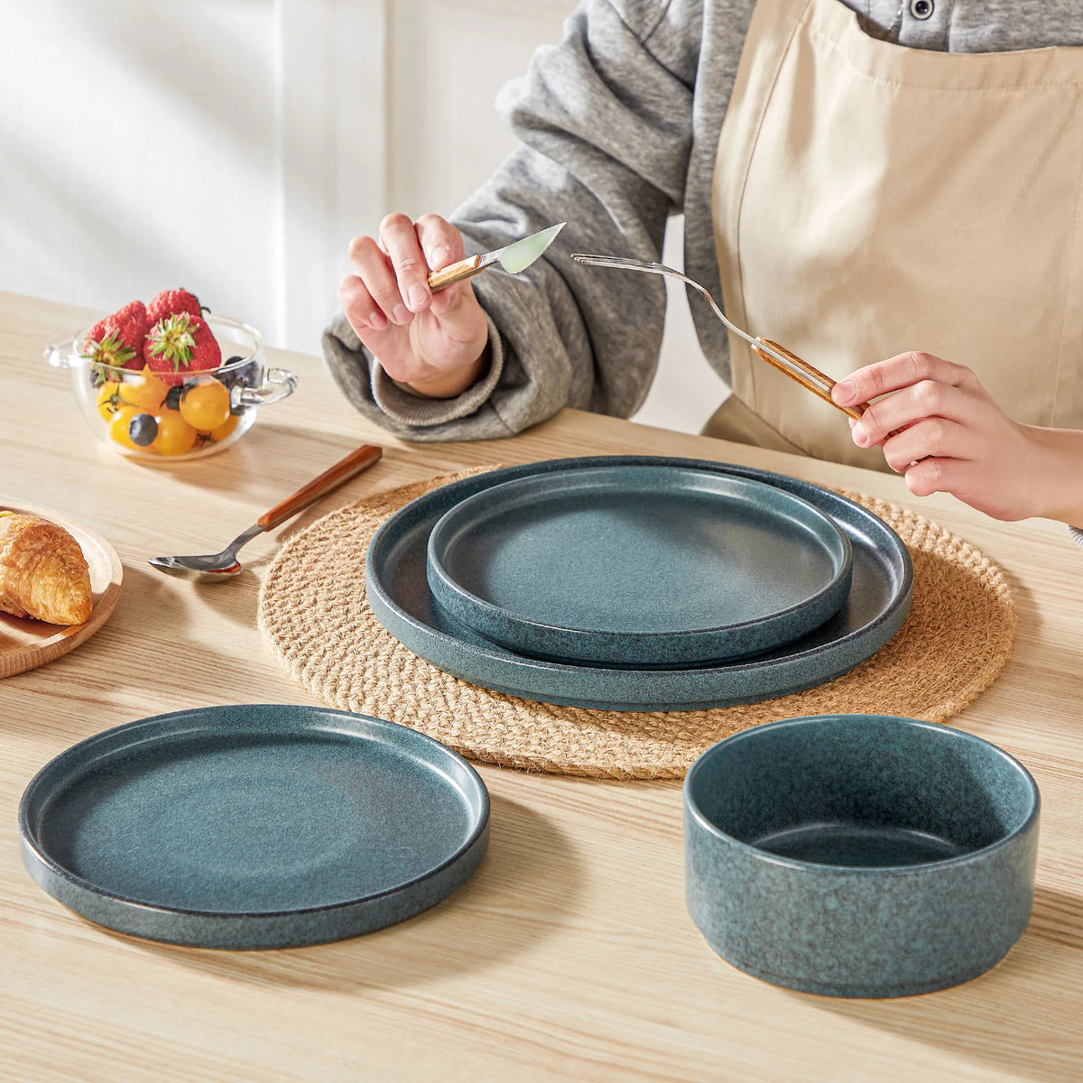 Vancasso WEBB Set di stoviglie in gres da 12 pezzi, include piatti piani, piatti da dessert e ciotole per cereali, per 4 persone