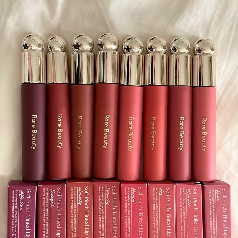 Rossetto Liquido Rare Beauty Selena, Lunga Durata, Cosmetico per Donne, Gloss Labbra Opaco Impermeabile, Happy Hope Honesty