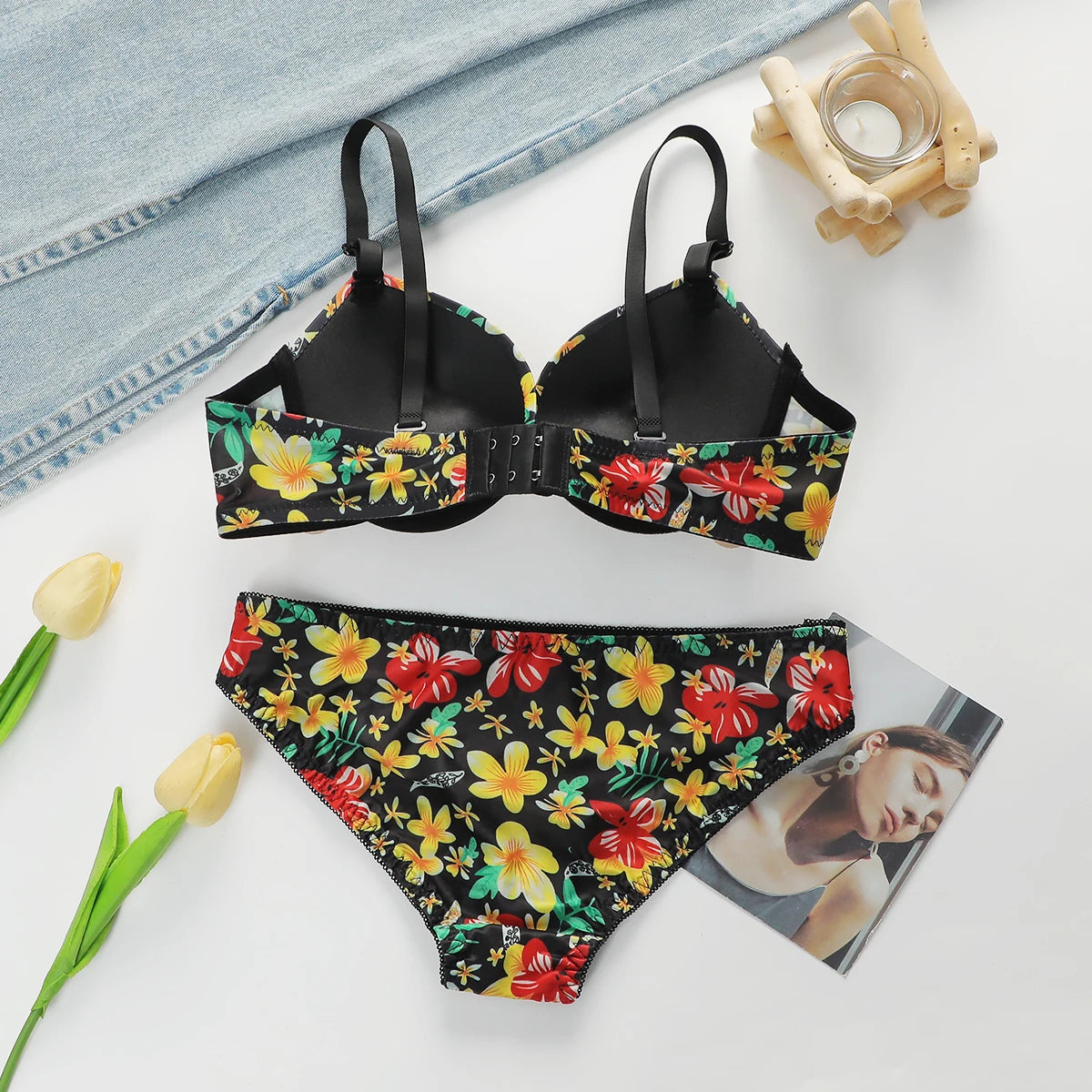 Set di biancheria intima sexy con fiori ricamati da donna con cerchio in acciaio raccolto push up comodo set di reggiseno aderente J0124