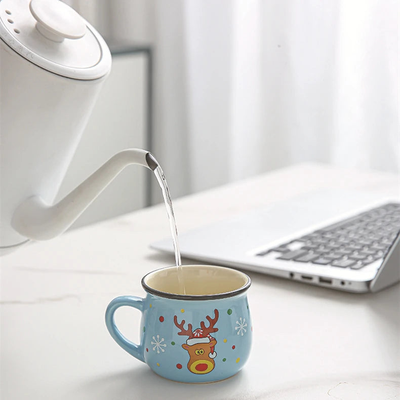 Nuovo 4/1PC Kawaii Natale Tazze Tazze di Ceramica Babbo Natale Alce Figurine Regalo Creativo Per Ufficio Casa Latte Caffè Tazza di Tè Coppie