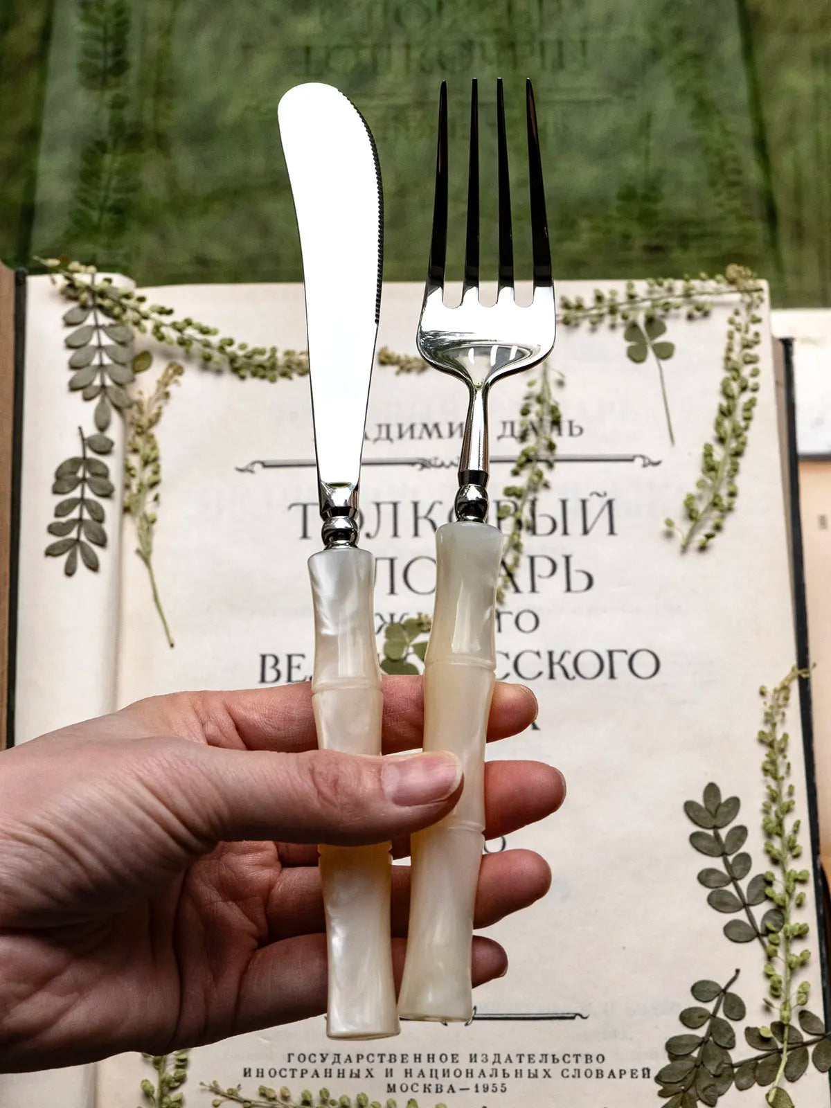 Set di Posate in Resina Stile Bambù, Acciaio Inossidabile 304, Posate Classiche, Opzioni da 1/3/4 Pezzi per Casa e Cucina