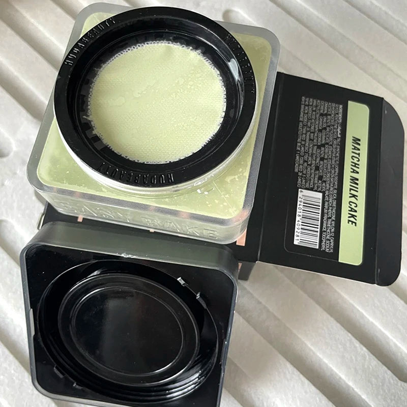 Novità: Polvere Libera per il Controllo dell'Olio, Rossetto Non Appiccicoso con Effetto Specchio, Idratante, Coco Posh Sugar Baby Bombshell Cosmetics