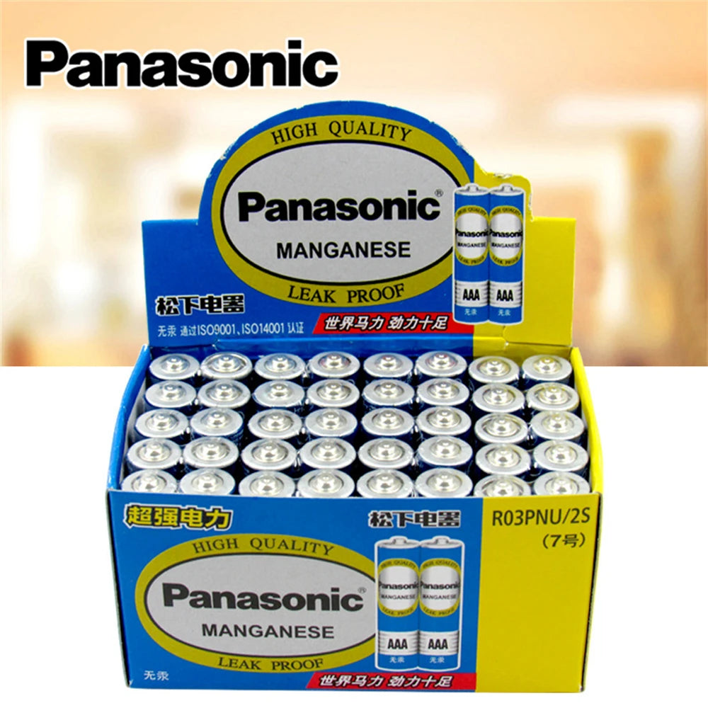 Batterie al carbonio usa e getta Panasonic 1.5V AAA AA ad alta capacità, adatte per giocattoli, telecomandi, mouse wireless, ecc.