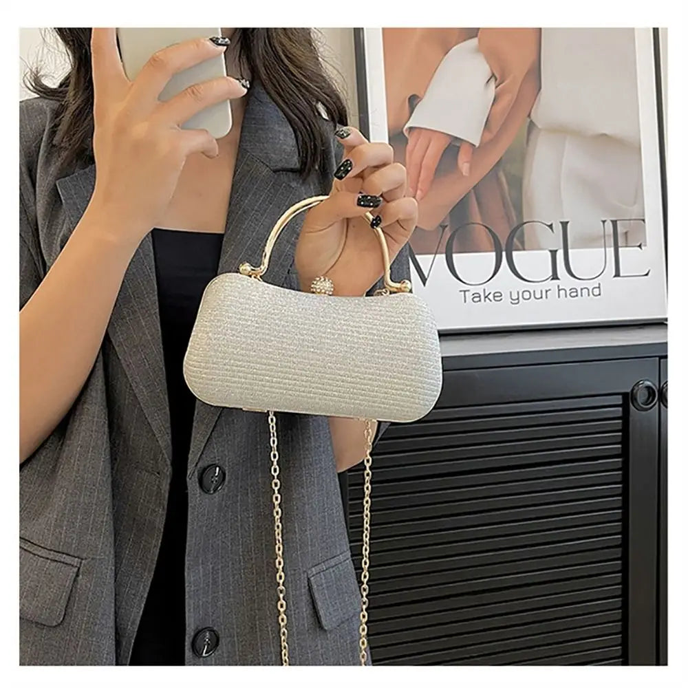 Borsa da sera da donna con perline da sposa Borsa da pranzo Borse a tracolla a catena Elegante pochette con strass Borsa da sera a forma di uovo