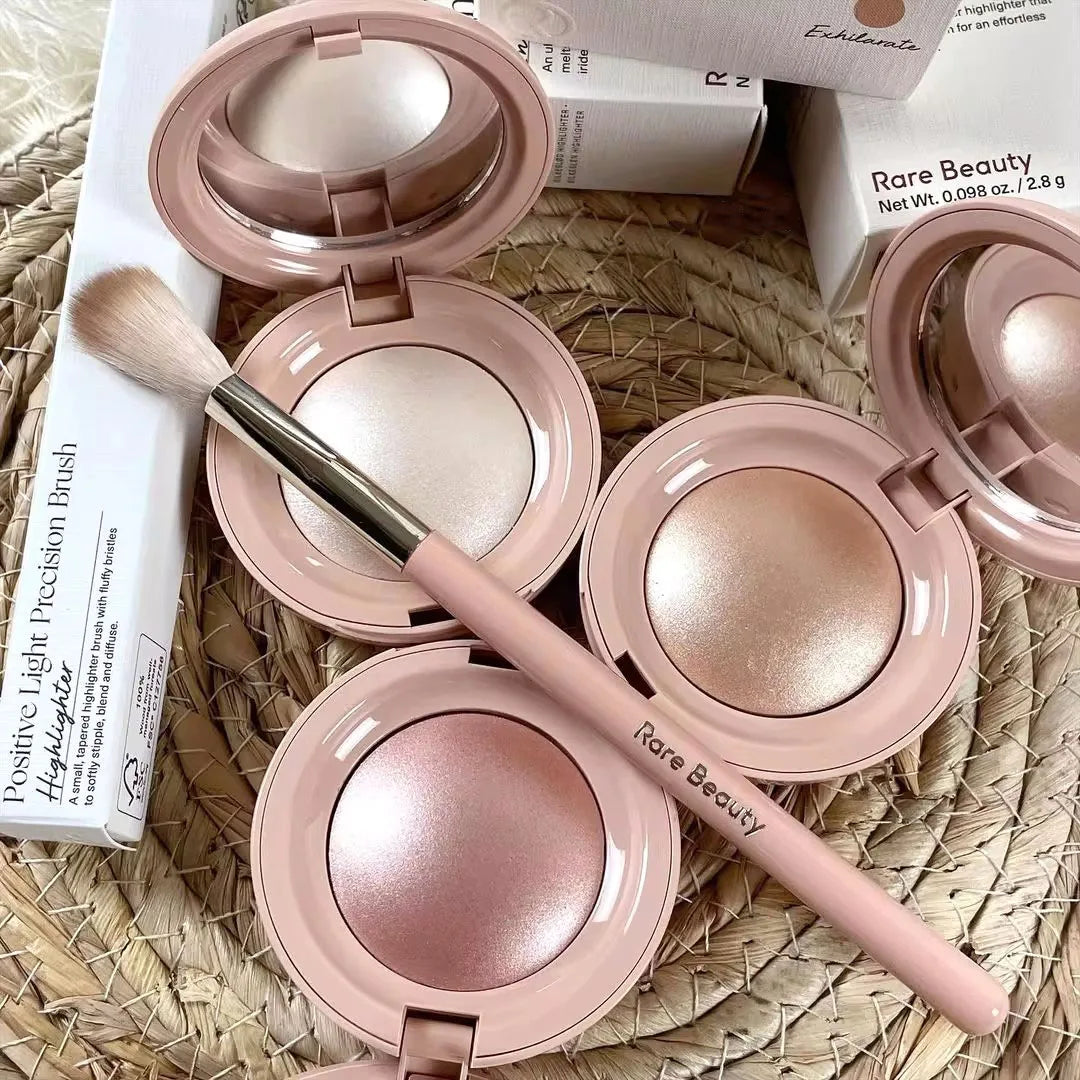 Rare Beauty Positive Light Powder Highlighter Blush Illuminante Viso Effetto Luminoso Acquoso Lunga Durata Impermeabile