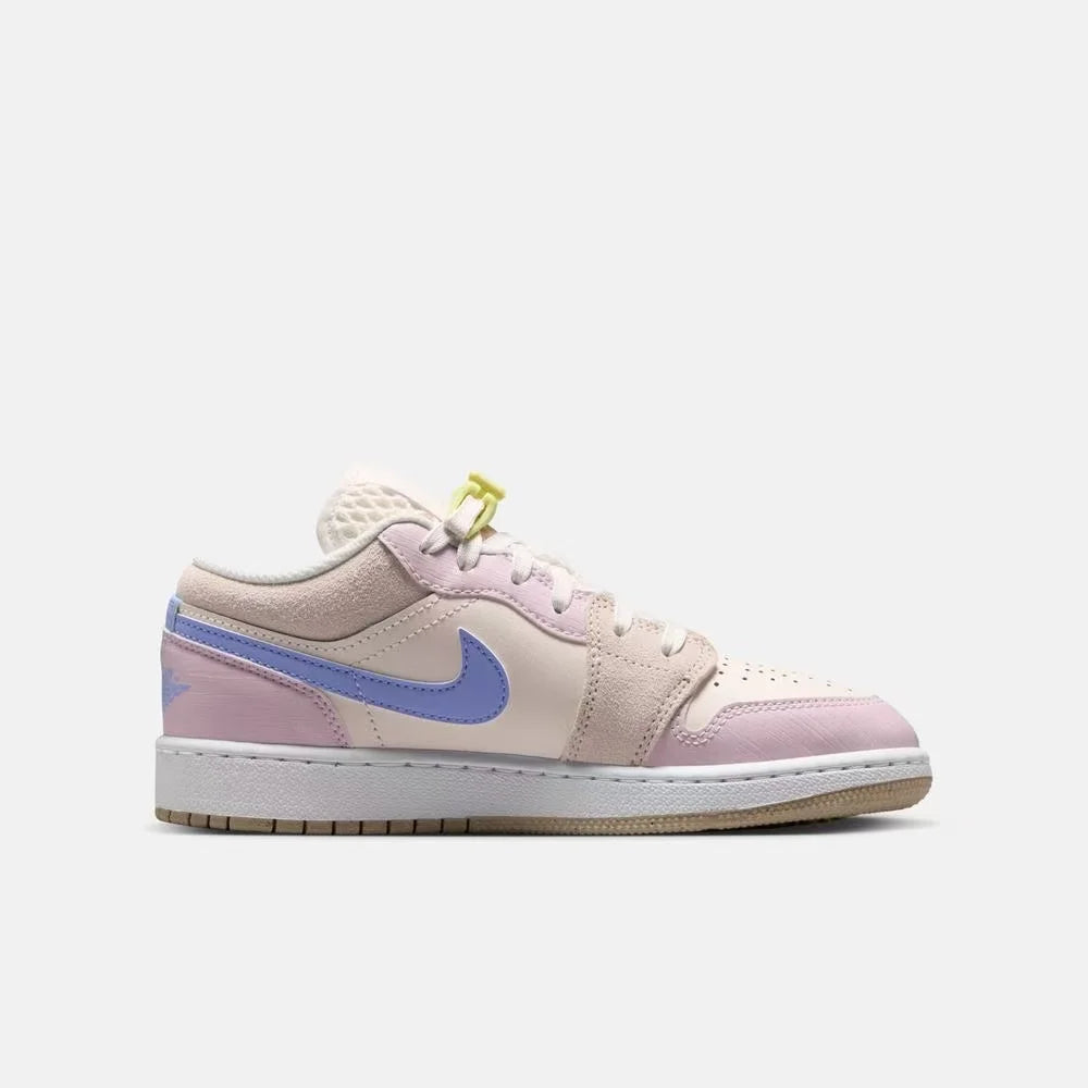 Sneakers Nike Jordan Air 1 Low, modello a blocchi di colore rosa e viola, stile macaron, IW2019-141.