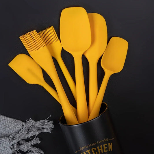 Utensili da cucina in silicone resistente al calore Spatola antiaderente Turner Pinze Cucchiaio da zuppa Pala Spazzola per olio Scatola di immagazzinaggio Utensili da cucina