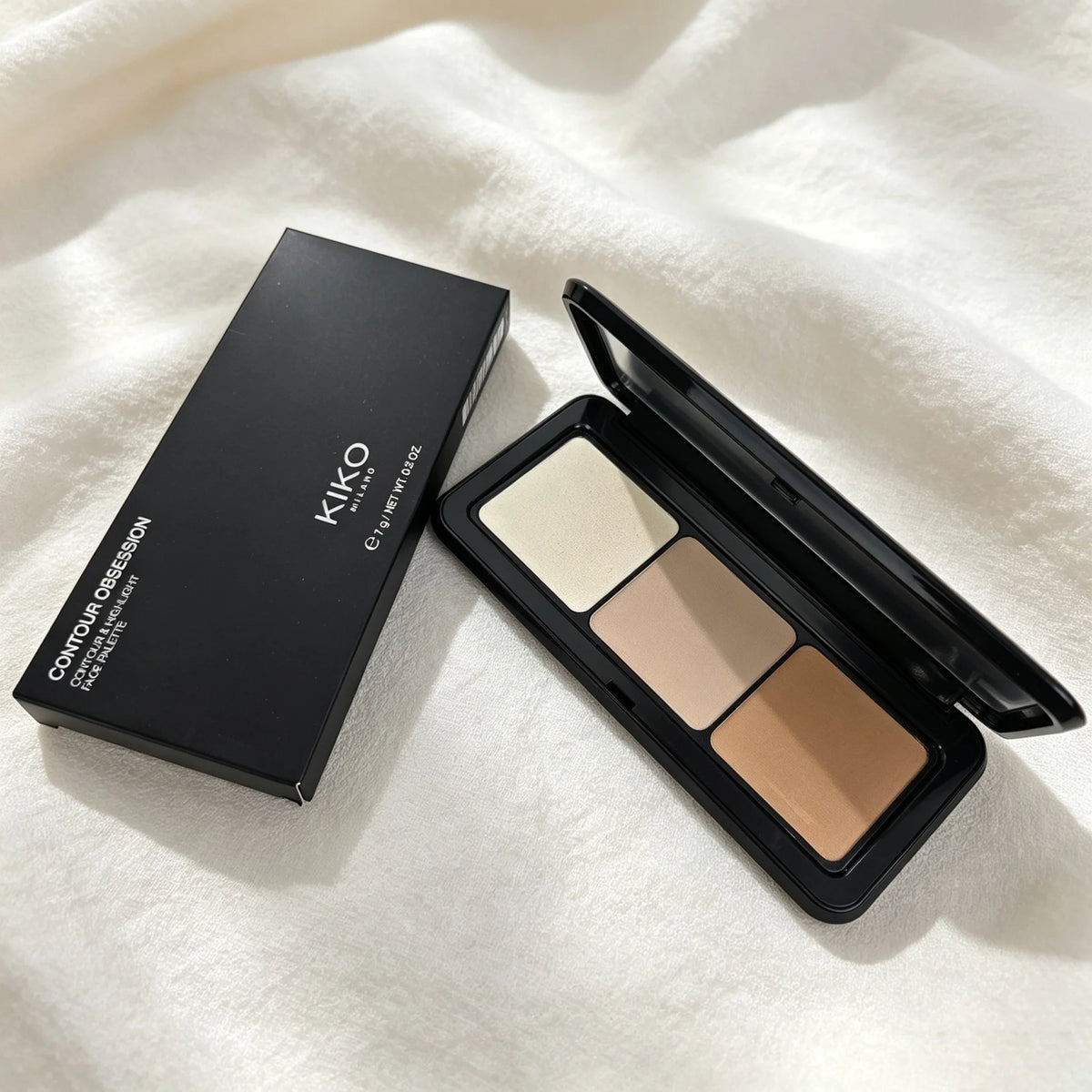 KIKO MILANO Palette Contour Obsession 2 Polveri Contour e 1 Illuminante, Palette Trucco Viso, Kit Contour Modellante Miscelabile