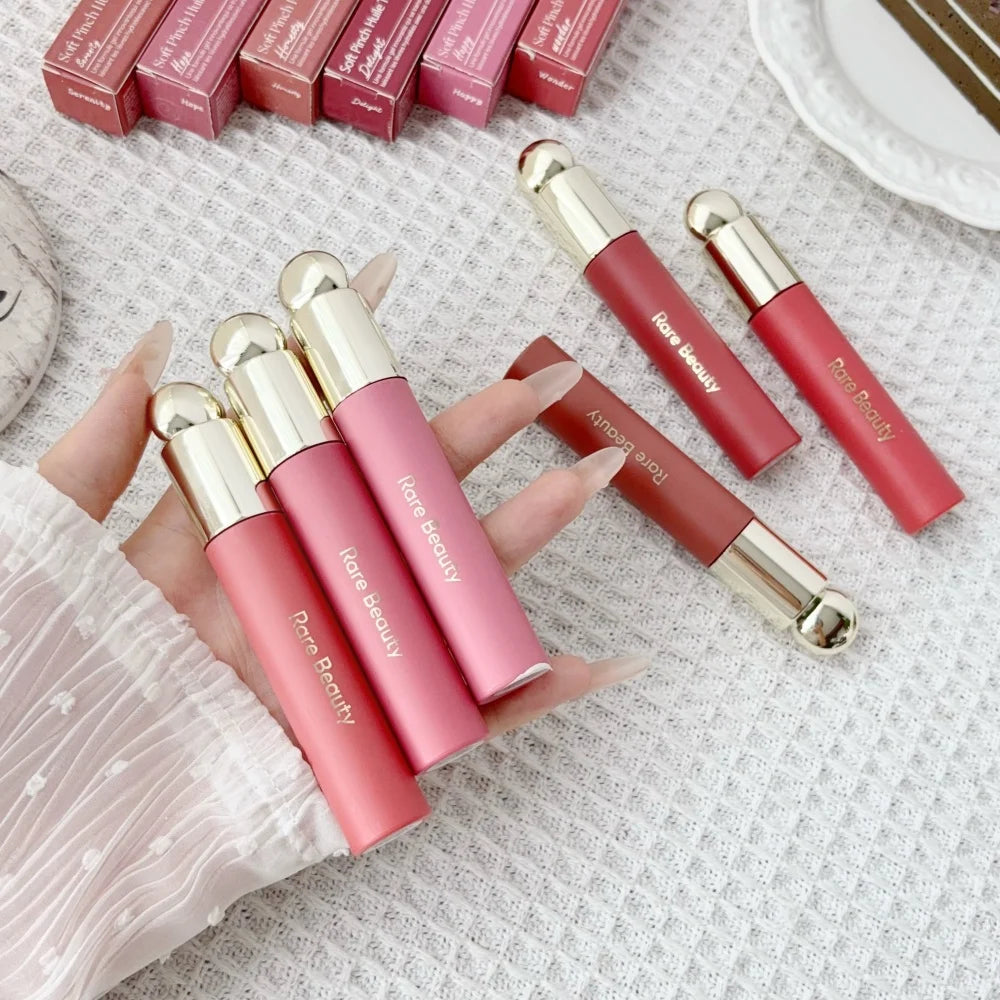 Rare Beauty Illuminante Innovativo Effetto Seta Leggero, Lucidalabbra Resistente all'Acqua a Lunga Durata, Contouring Liquido, Cosmetici Regalo
