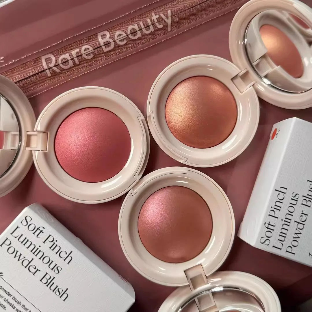Rare Beauty Fard Illuminante Viso 3D con Specchio, Contouring Cosmetico, Bronzer Scintillante, Stick Luminizer, Strumento per il Trucco