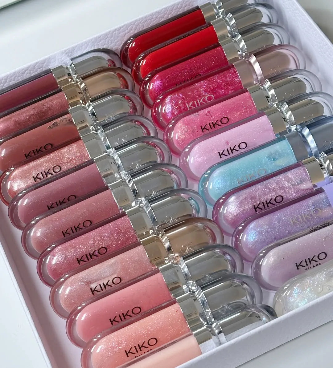 Gloss 3D Hydra KIKO Milano, opzioni labbra assortite