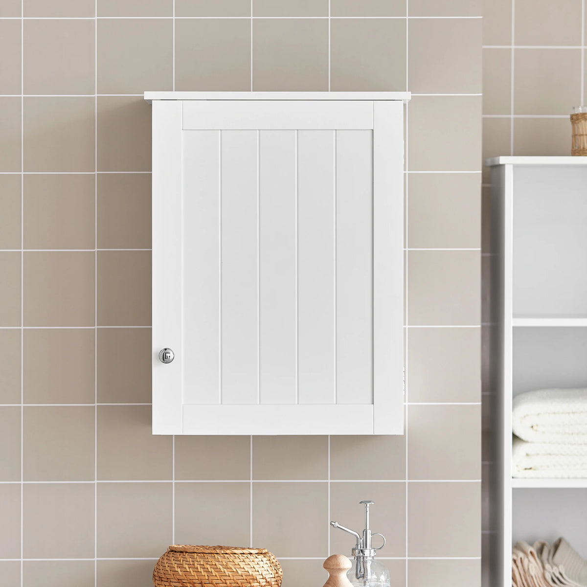 SoBuy BZR19-W Armadio sospeso con anta Armadietto da parete Bagno Armadio sospeso Armadio da cucina Armadio medicinale Mobili da bagno BHT Circa: 40x52x23 cm