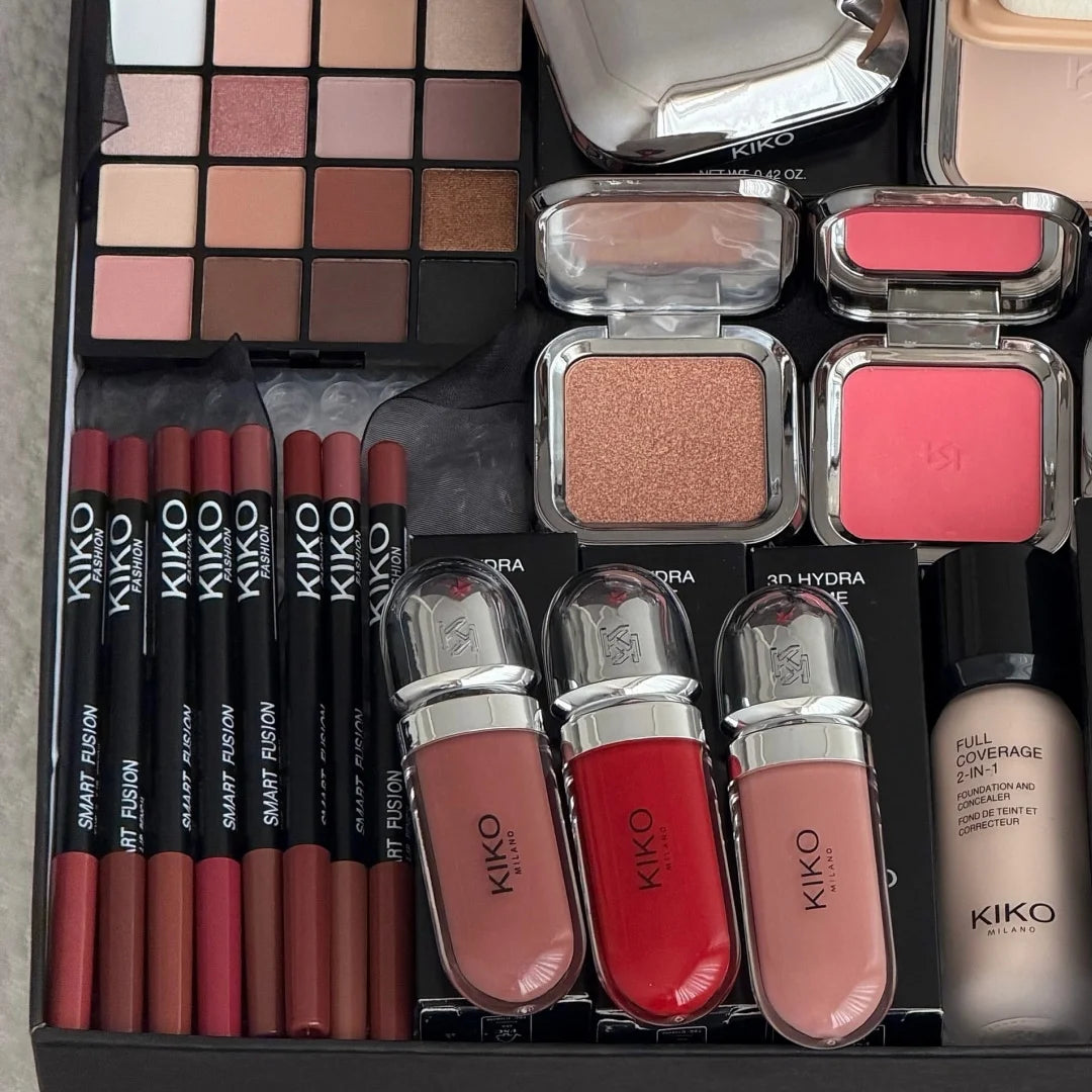 KIKO Milano 3D Hydra Lip Gloss & Wet Dry Powder Foundation, Effetto Volumizzante, Lucentezza a Specchio, Idratante, Non Appiccicoso, Effetto Vetro, Trucco Liscio