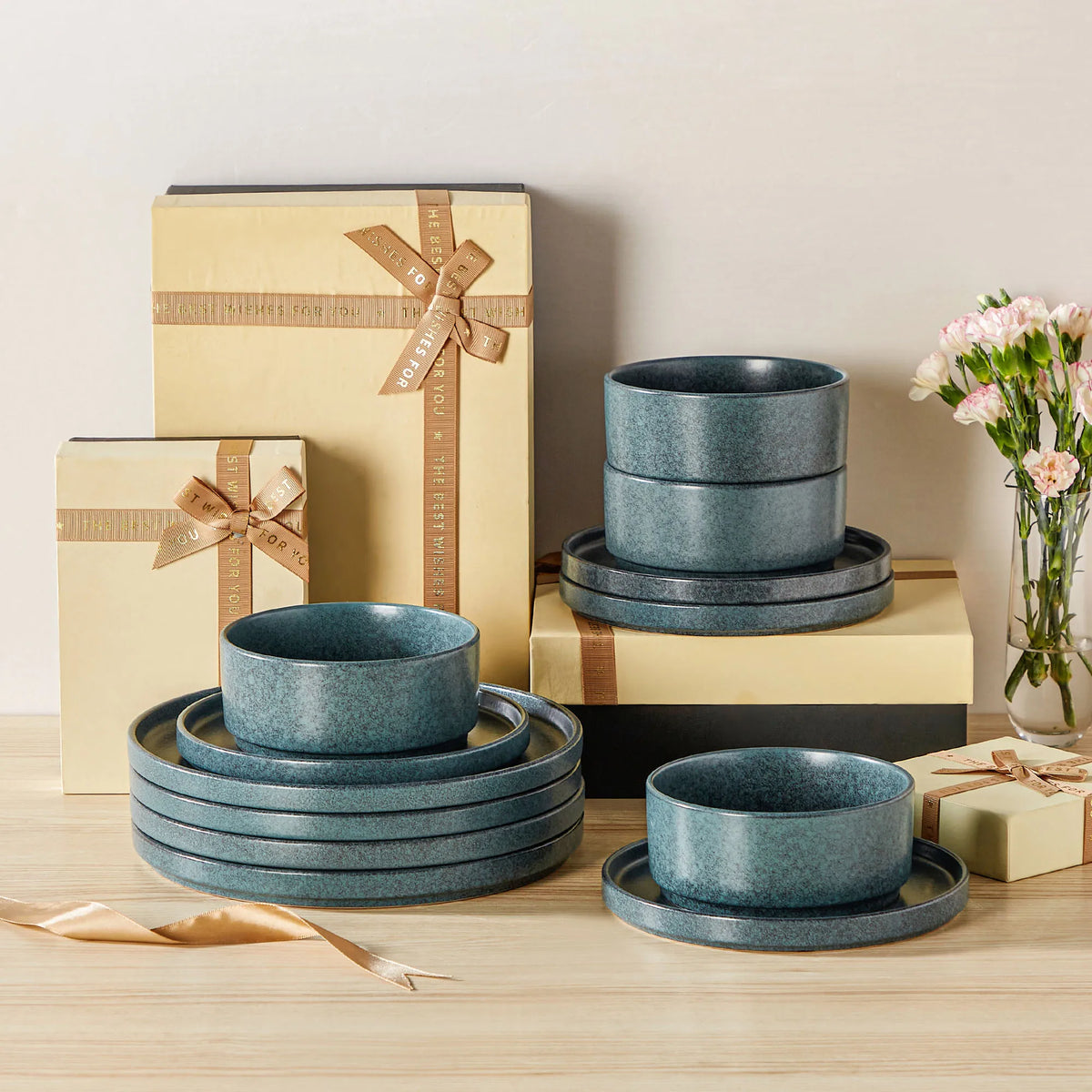 Vancasso WEBB Set di stoviglie in gres da 12 pezzi, include piatti piani, piatti da dessert e ciotole per cereali, per 4 persone