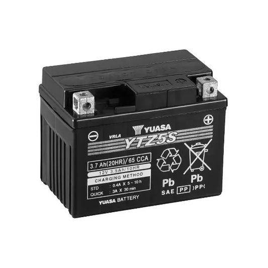 Batteria per moto YUASA YTZ5S 
 12V 3.7Ah 65Amp. AGM .. 
 Gamma YTZ ®   Alte prestazioni senza manutenzione. 
 Misure: 
 Lunghezza 	 115 mm 
 Larghezza 	 72 mm 
 Altezza 	 86 mm