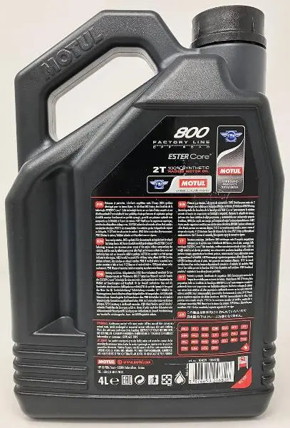 MOTUL 800 2T LINEA DI PRODUZIONE OFF-ROAD 
 Lubrificante per Competizioni di Motocross/MX 
 Motori a 2 tempi miscelazione manuale 
 100% sintetico 
 Nucleo ESTER ®   Tecnologia 
 Contenitore da 4 litri.