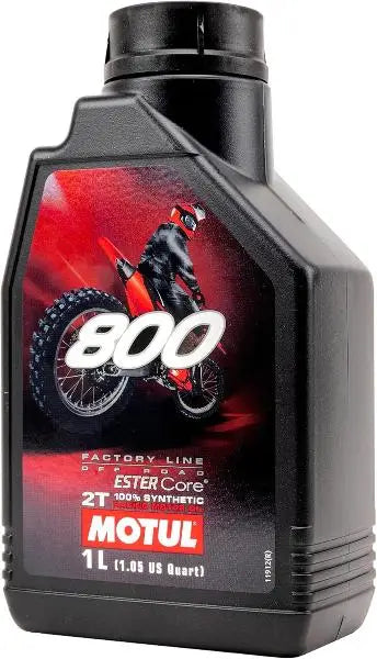 MOTUL 800 2T FACTORY LINE OFF ROAD Lubrificante da Competizione Motocross /MX per Motori 2 Tempi miscelazione manuale 100% Sintetico Tecnologia ESTER Core® Contenitore da 1 litro.