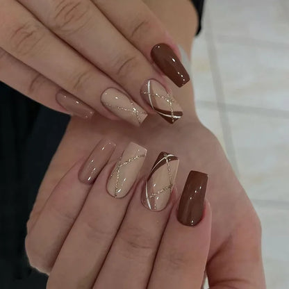24 pezzi Stampa sulle unghie Design floreale Balletto di media lunghezza Unghie finte Moda Marrone Copertura completa Suggerimenti per manicure Set di unghie finte danneggiabili