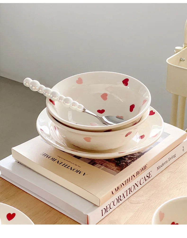 Set di stoviglie in ceramica a forma di cuore, piatto piano, insalatiera di riso, tazza da caffè, amore giapponese, regalo caldo per San Valentino