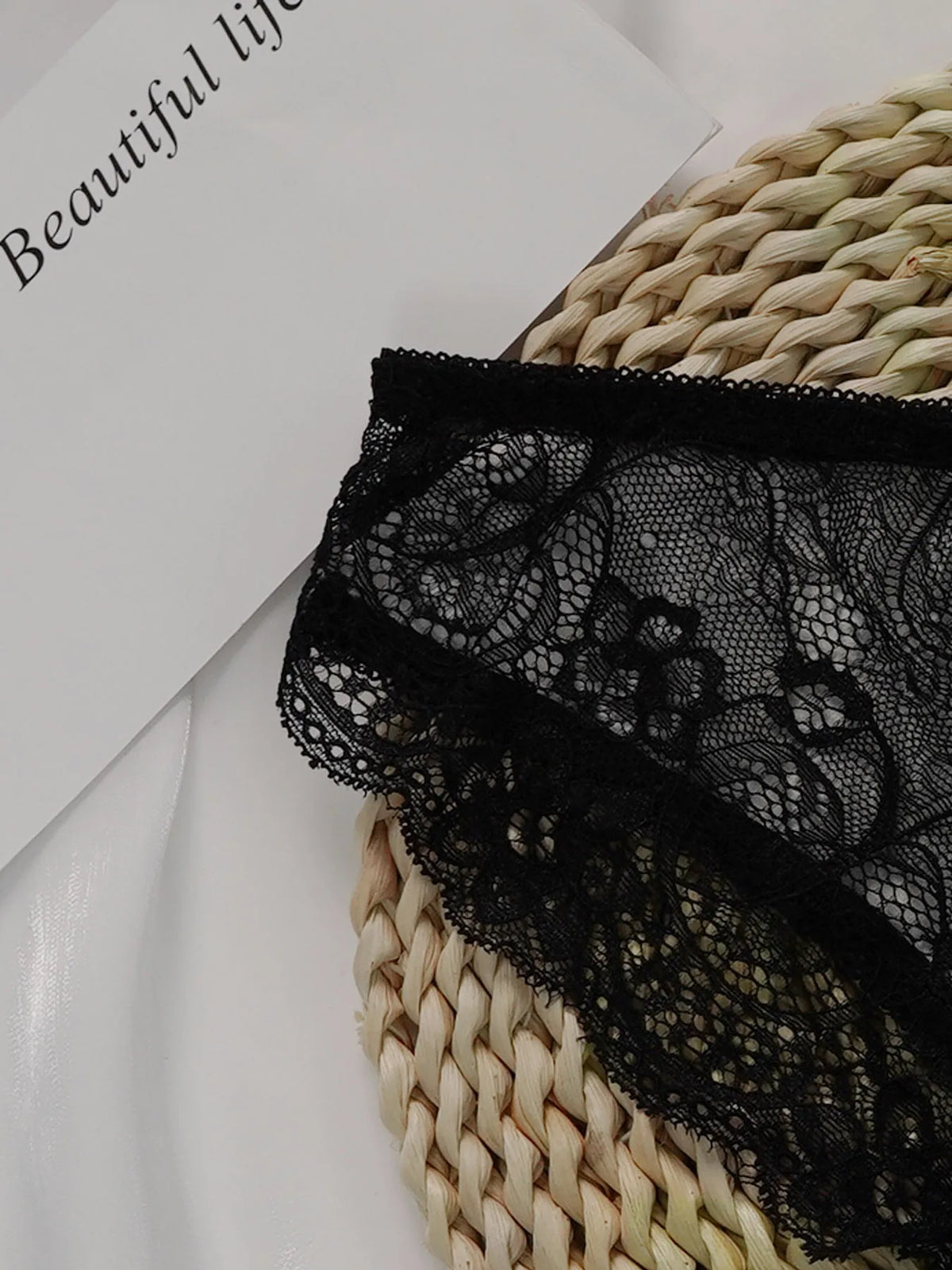 Nuovo set di biancheria intima a triangolo in pizzo con stampa leopardata da donna, sexy e confortevole, con bottoni sul davanti, bella schiena, A3159