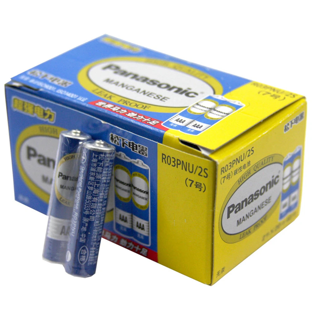 Batterie al carbonio usa e getta Panasonic 1.5V AAA AA ad alta capacità, adatte per giocattoli, telecomandi, mouse wireless, ecc.