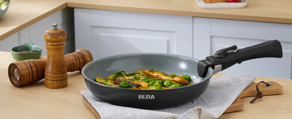 Pentole a induzione Bezia con rivestimento in ceramica sana, pentole e padelle antiaderenti Set 13 pezzi con manici staccabili