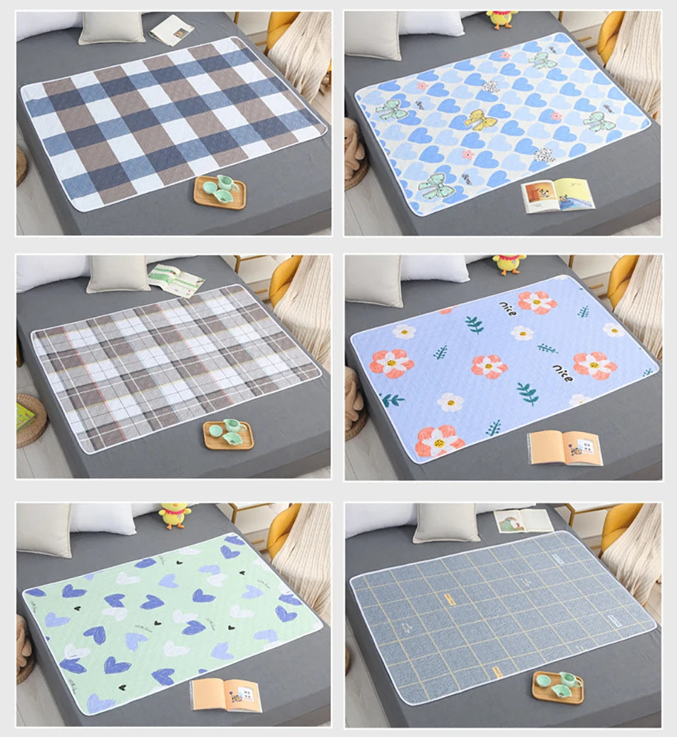 Tappetino per Cambio Pannolini 80x120cm a 4 Strati con Motivo Dinosauro e Cuore, Impermeabile e Lavabile, per Protezione Notturna e Mestruale, Cura del Bambino