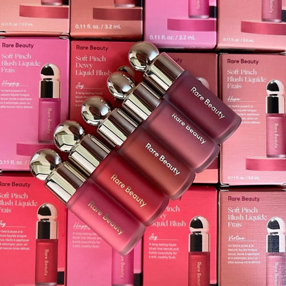 Rare Beauty Soft Pinch Liquid Blush: Finitura Setosa e Liscia, Lunga Durata, Effetto Volumizzante - Hope Love Virtue Happy Wonder Worth