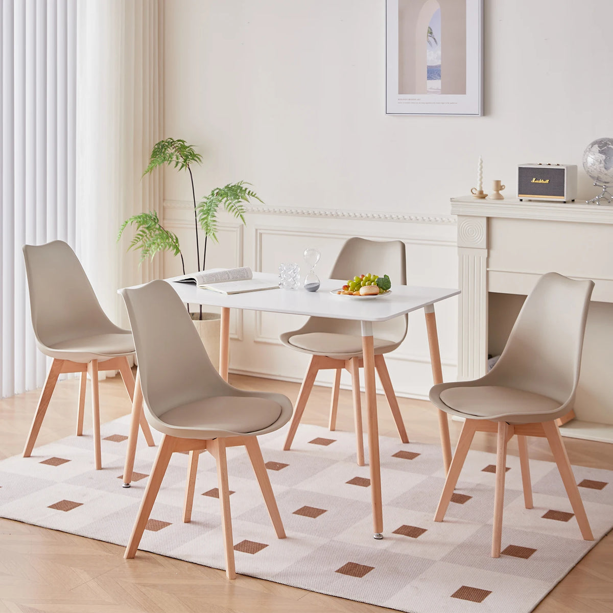 Un set di 6 sedie da pranzo medievali nordiche Sedile imbottito in PU Gambe in legno di faggio Sedie da scrivania per sala da pranzo Camera da letto Balcone Ristorante