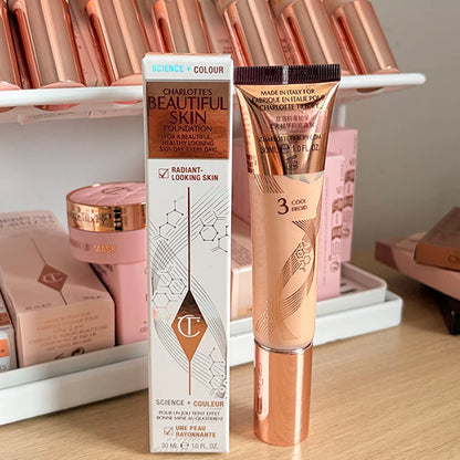 Fondotinta Liquido e Cipria Micro-Leggera Charlotte Tilbury: Cosmetici Portatili Multiuso Effetto Flawless