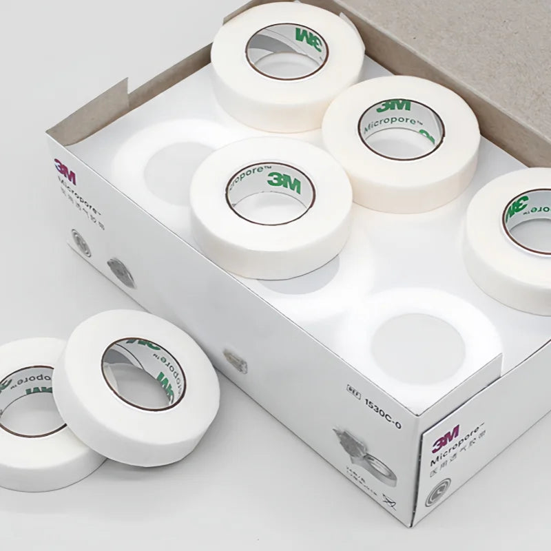 Nastro chirurgico microporoso originale 3M 1530 Nastro ipoallergenico ad adesione delicata bianca altamente traspirante