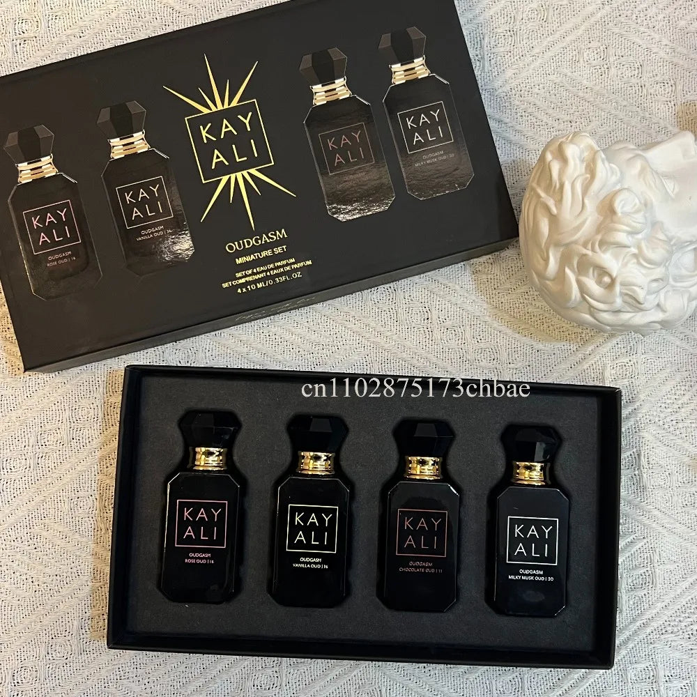 KAYALI Set di 4 Mini Profumi da 10ml, Fragranze Vaniglia, Oud, Floreali, Fruttate, Orientali, Lunga Durata, Unisex, Eau De Parfum, Set da Viaggio di Lusso