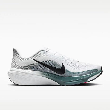 Nike Pegasus 42: scarpe da corsa da uomo, comode, resistenti all’usura e dotate di un’ottima elasticità, disponibili nei colori bianco, nero e verde, modello IB1873-110.