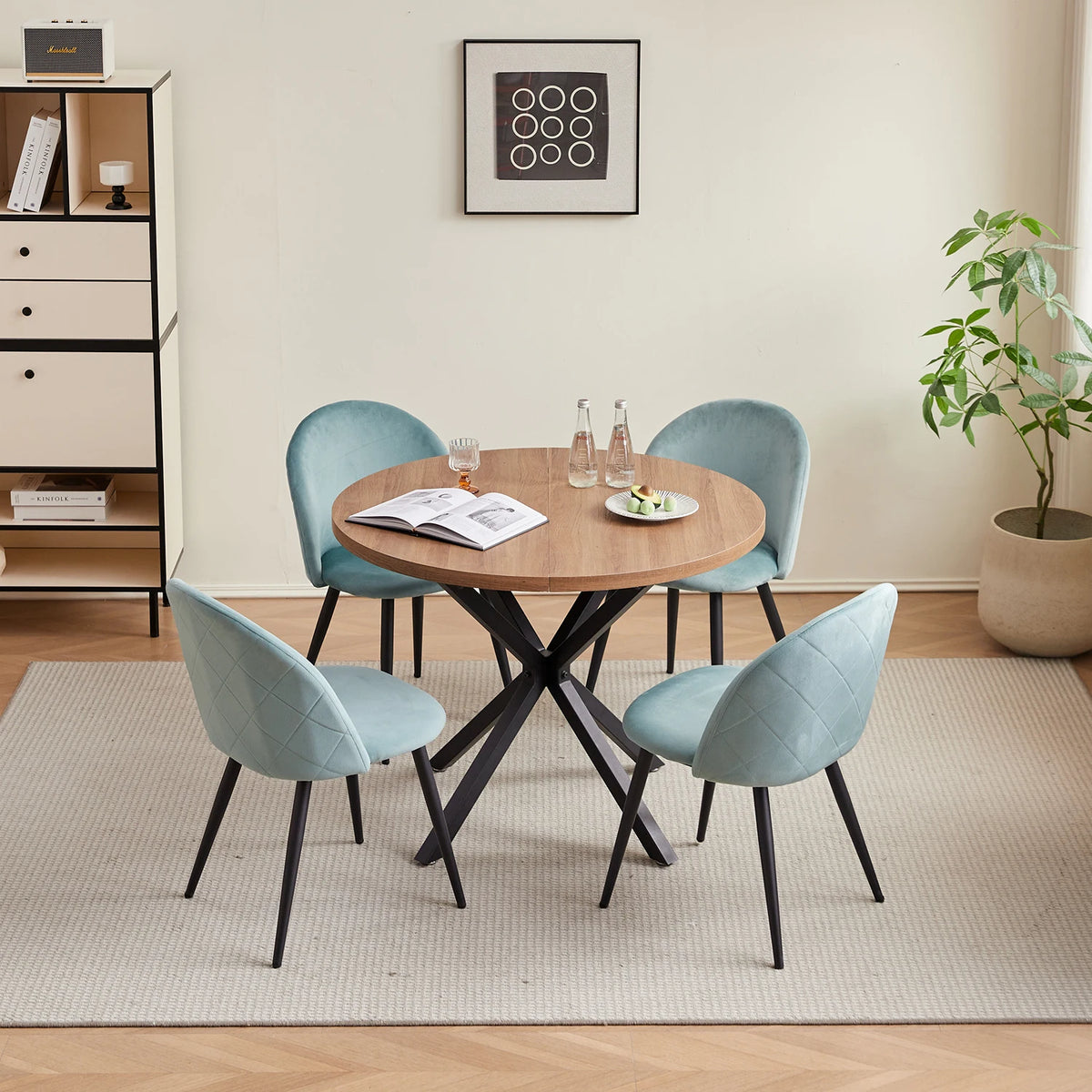 Un Set di 4 sedie da pranzo nordiche da cucina camera da letto comò in velluto Party sedie da pranzo di lusso moderne Design mobili per la casa unici