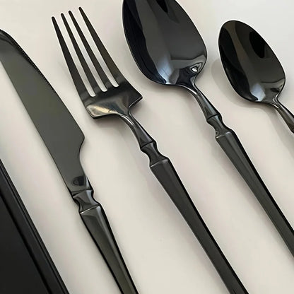 Set di posate in acciaio inossidabile nero da 40/60 pezzi, lucidato a specchio, include forchette da tavola, coltelli da bistecca e cucchiai da zuppa, adatto per