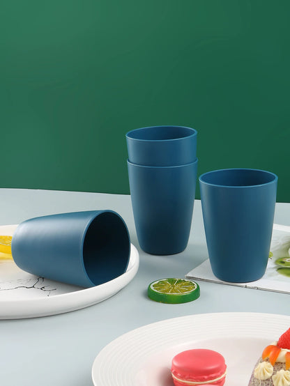 Il set da 16 pezzi / 32 pezzi include tazze, piatti e ciotole lavabili in lavastoviglie, oltre a set per la casa.