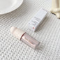Rare Beauty Illuminante Innovativo Effetto Seta Leggero, Lucidalabbra Resistente all'Acqua a Lunga Durata, Contouring Liquido, Cosmetici Regalo