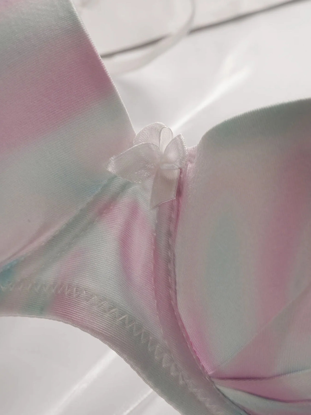 Nuovo design mimetico rosa dolce di vendita caldo con anello in acciaio che raccoglie tirare e reggiseno anti-cedimento A2139